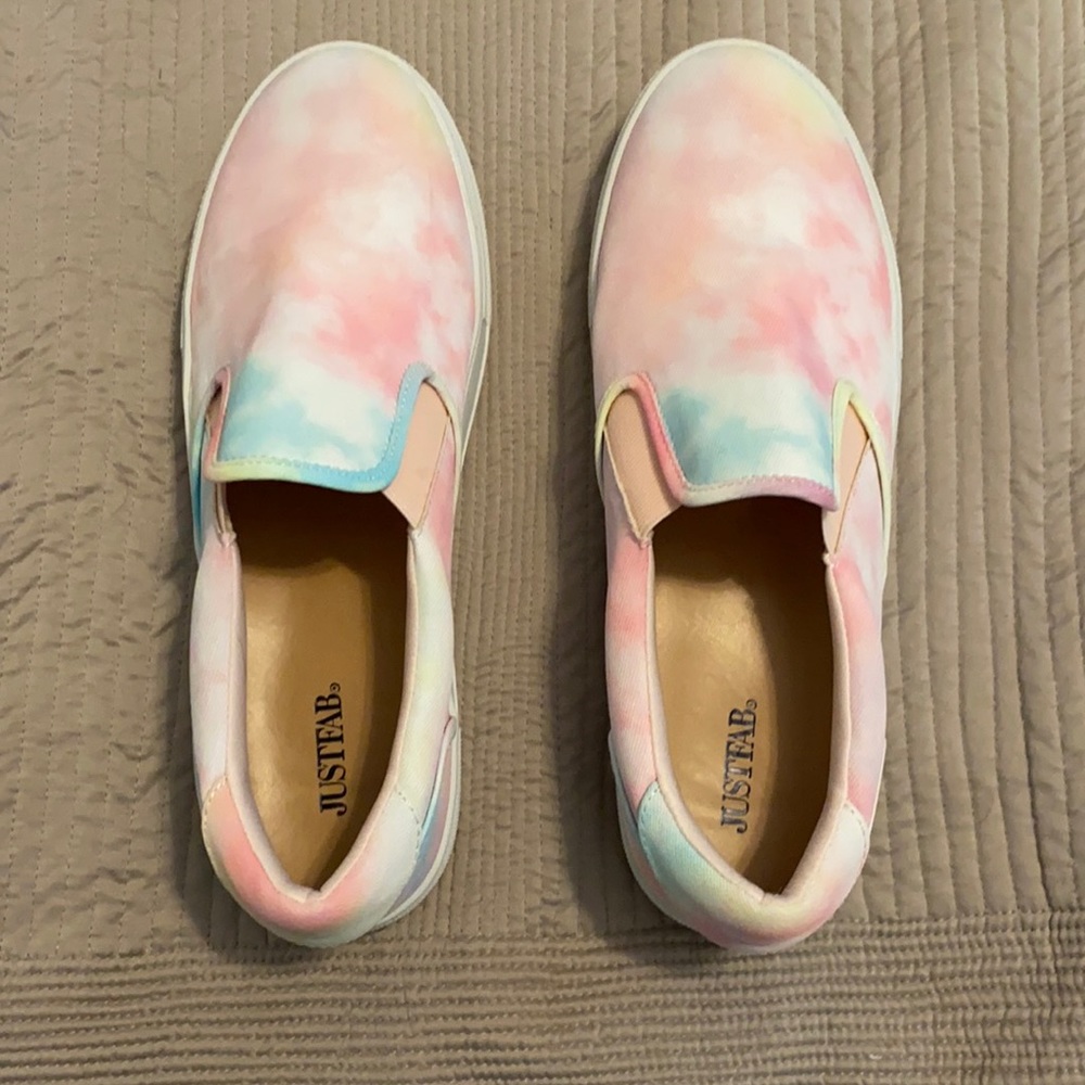 Pastel Tie-dye Slip-on Shoes